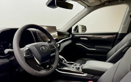Toyota Highlander, 2026 год, 5 400 000 рублей, 11 фотография