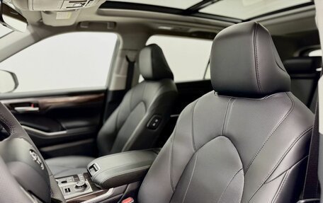 Toyota Highlander, 2026 год, 5 400 000 рублей, 13 фотография