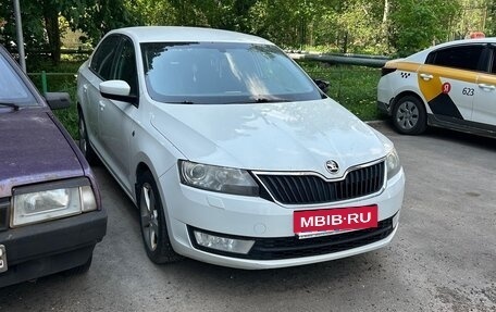 Skoda Rapid I, 2015 год, 700 000 рублей, 1 фотография