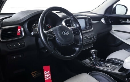 KIA Sorento III Prime рестайлинг, 2019 год, 3 190 000 рублей, 18 фотография