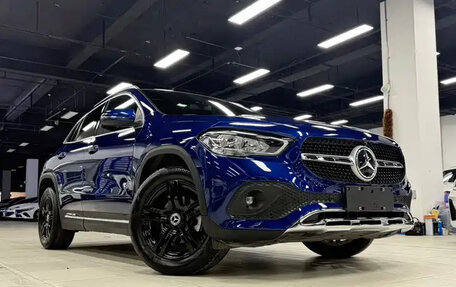 Mercedes-Benz GLA, 2020 год, 2 420 000 рублей, 2 фотография