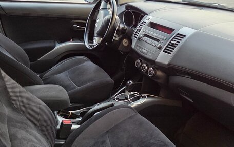 Mitsubishi Outlander III рестайлинг 3, 2012 год, 1 300 000 рублей, 6 фотография