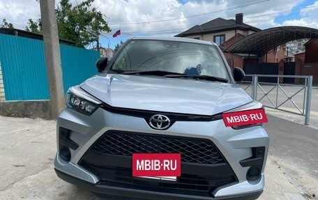 Toyota Raize I, 2021 год, 1 555 000 рублей, 2 фотография