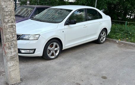 Skoda Rapid I, 2015 год, 700 000 рублей, 5 фотография