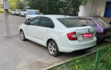 Skoda Rapid I, 2015 год, 700 000 рублей, 3 фотография
