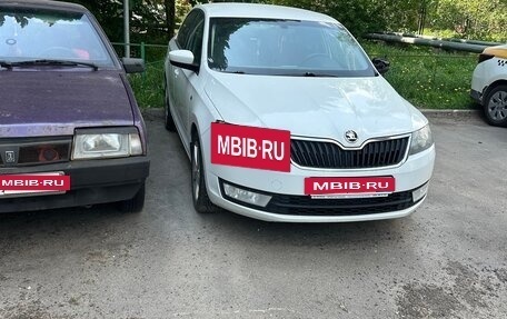Skoda Rapid I, 2015 год, 700 000 рублей, 6 фотография