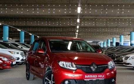 Renault Sandero II рестайлинг, 2015 год, 789 000 рублей, 2 фотография