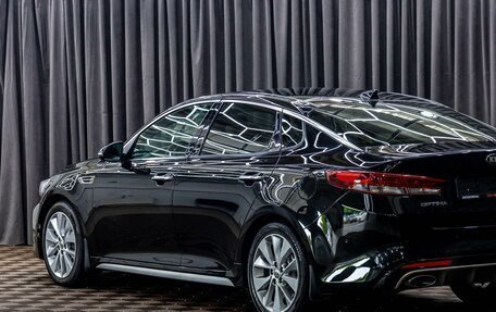 KIA Optima IV, 2017 год, 1 765 000 рублей, 10 фотография
