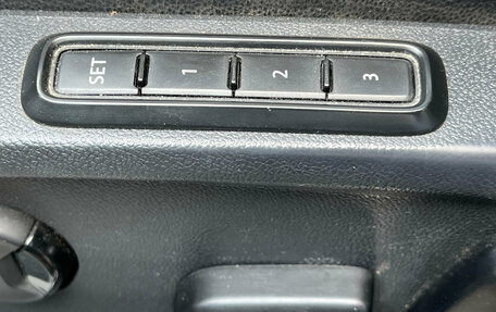 Volkswagen Tiguan II, 2018 год, 3 200 000 рублей, 15 фотография