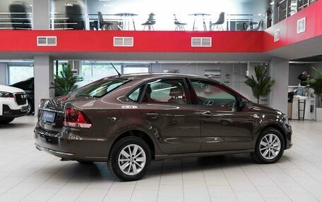 Volkswagen Polo VI (EU Market), 2016 год, 890 000 рублей, 2 фотография