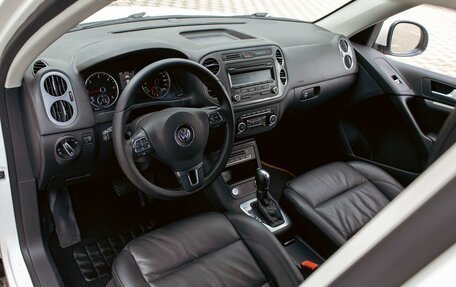 Volkswagen Tiguan I, 2013 год, 1 295 000 рублей, 13 фотография