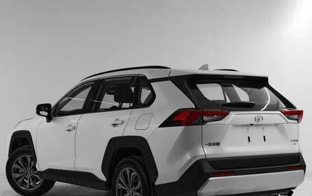 Toyota RAV4, 2025 год, 4 250 000 рублей, 4 фотография