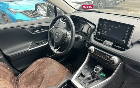 Toyota RAV4, 2021 год, 3 249 000 рублей, 5 фотография
