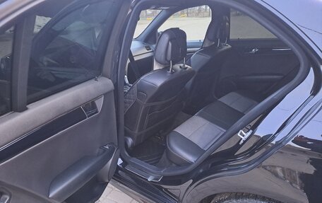 Mercedes-Benz C-Класс, 2010 год, 960 000 рублей, 8 фотография