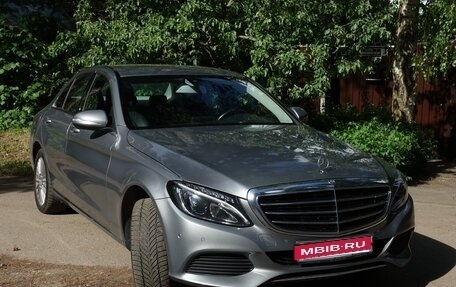 Mercedes-Benz C-Класс, 2015 год, 1 890 000 рублей, 1 фотография