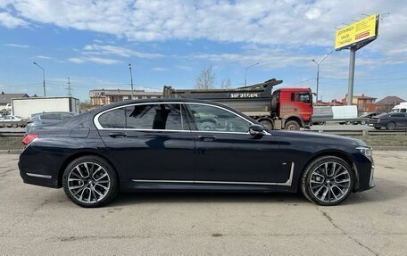 BMW 7 серия, 2021 год, 5 800 000 рублей, 6 фотография