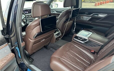 BMW 7 серия, 2021 год, 5 800 000 рублей, 15 фотография