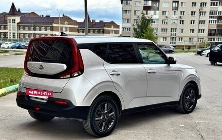 KIA Soul III, 2021 год, 2 300 000 рублей, 5 фотография