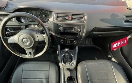 Volkswagen Jetta VI, 2013 год, 936 000 рублей, 16 фотография