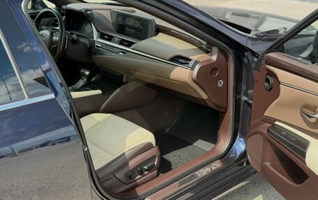 Lexus ES VII, 2018 год, 3 400 000 рублей, 28 фотография