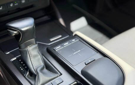 Lexus ES VII, 2018 год, 3 400 000 рублей, 27 фотография