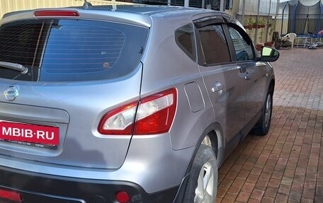 Nissan Qashqai, 2012 год, 1 000 000 рублей, 3 фотография
