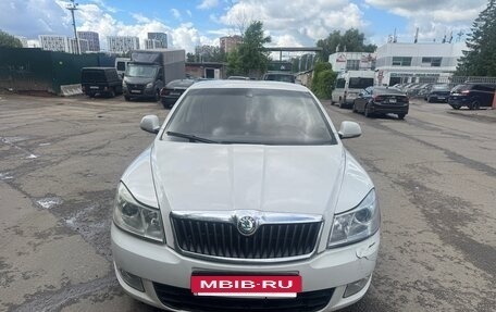 Skoda Octavia, 2011 год, 650 000 рублей, 2 фотография