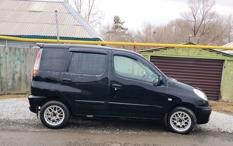 Toyota FunCargo, 2005 год, 540 000 рублей, 12 фотография