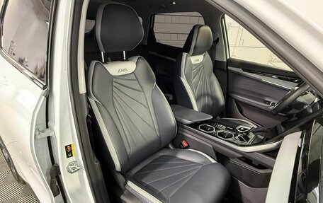 Geely Atlas, 2024 год, 3 100 000 рублей, 25 фотография