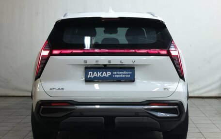 Geely Atlas, 2024 год, 3 250 000 рублей, 5 фотография