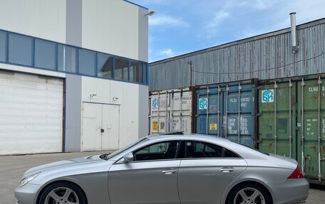 Mercedes-Benz CLS, 2005 год, 1 320 000 рублей, 2 фотография