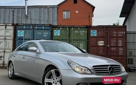 Mercedes-Benz CLS, 2005 год, 1 320 000 рублей, 3 фотография