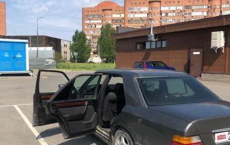 Mercedes-Benz E-Класс, 1994 год, 240 000 рублей, 3 фотография