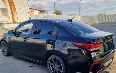 KIA Rio IV, 2018 год, 1 250 000 рублей, 11 фотография