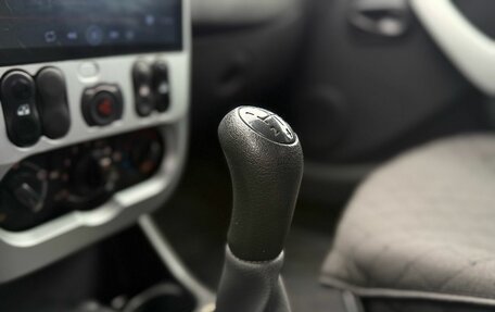 Renault Logan I, 2013 год, 599 000 рублей, 21 фотография
