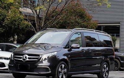 Mercedes-Benz V-Класс, 2022 год, 5 850 000 рублей, 1 фотография
