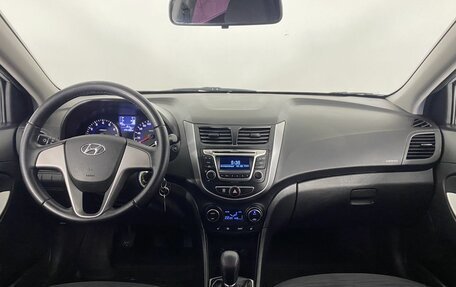 Hyundai Solaris II рестайлинг, 2016 год, 869 000 рублей, 8 фотография