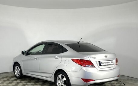 Hyundai Solaris II рестайлинг, 2016 год, 869 000 рублей, 18 фотография