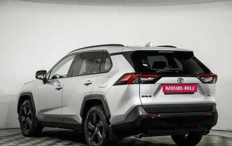 Toyota RAV4, 2021 год, 3 089 000 рублей, 7 фотография