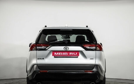 Toyota RAV4, 2021 год, 3 089 000 рублей, 6 фотография
