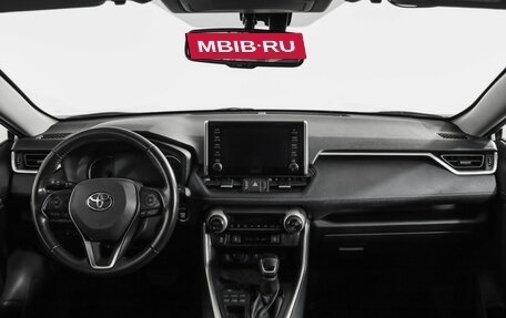 Toyota RAV4, 2021 год, 3 089 000 рублей, 10 фотография