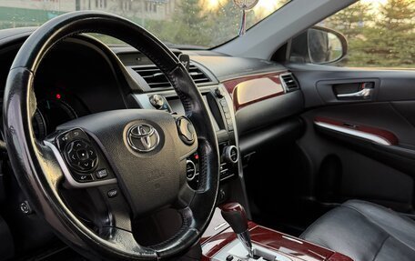 Toyota Camry, 2011 год, 1 200 000 рублей, 4 фотография