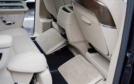 Mercedes-Benz V-Класс, 2022 год, 5 850 000 рублей, 21 фотография