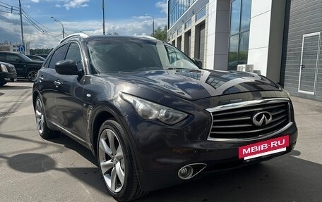 Infiniti QX70, 2013 год, 2 130 000 рублей, 2 фотография
