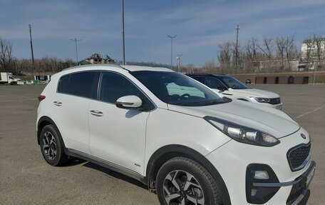 KIA Sportage IV рестайлинг, 2018 год, 2 300 000 рублей, 3 фотография