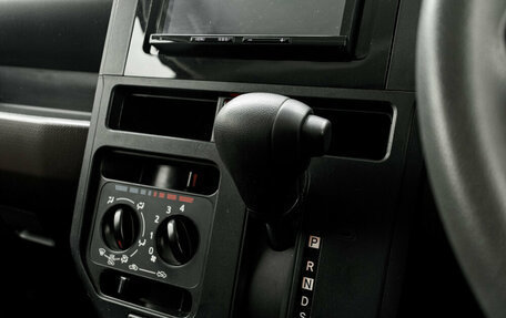 Toyota Roomy I, 2021 год, 1 020 000 рублей, 17 фотография