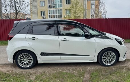 Honda Fit, 2020 год, 2 000 000 рублей, 1 фотография