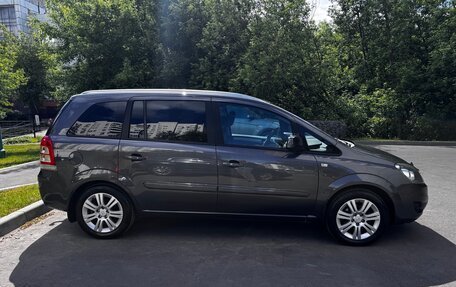 Opel Zafira B, 2012 год, 595 000 рублей, 4 фотография