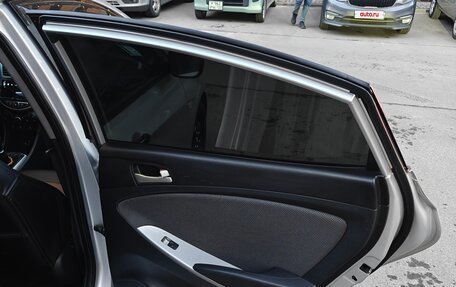 Hyundai Solaris II рестайлинг, 2011 год, 370 000 рублей, 25 фотография