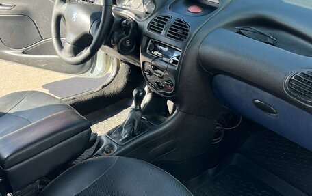 Peugeot 206, 2003 год, 210 000 рублей, 11 фотография